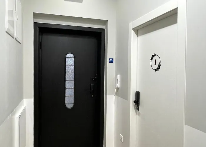 Апартаменти Olive Задар